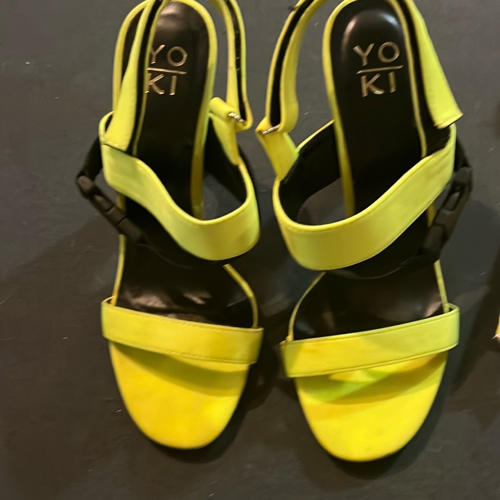 Neon, yellow heels, new without tags